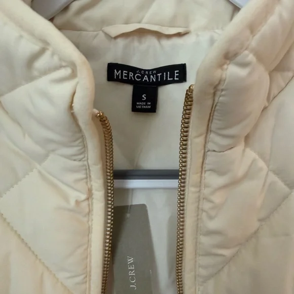 NWT J. Crew Mercantile Ivory Quilted Vest - Picture 3 of 5